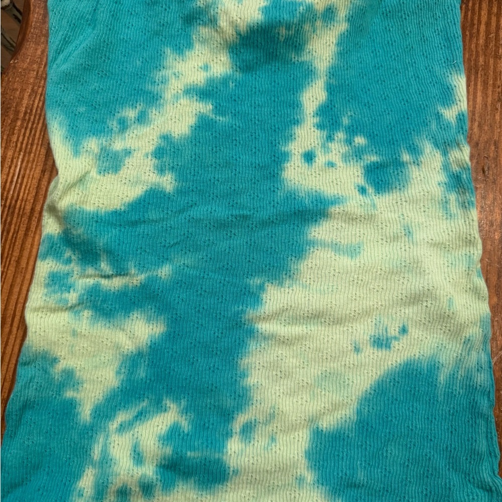 Colorful Tank Tops Collection - Picture 14 of 15